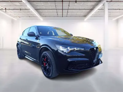 Second-hand Alfa Romeo Stelvio Quadrifoglio 568 CP (417 kW) 2020 Negru SUV