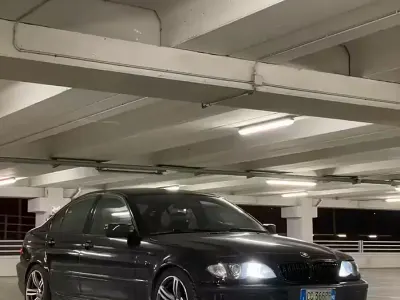 Usata BMW 320 M Sport 150 CV (110 kW) 2003 Nero Berlina