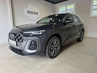 Occasion Audi Q5 S-line plus 204 ch (150 kW) 2025 Gris SUV