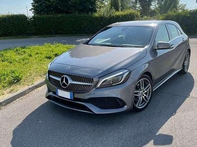 Usata Mercedes A200 Premium 136 CV (100 kW) 2017 Grigio Berlina