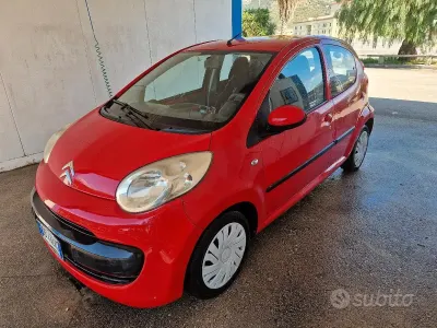 Usata Citroën C1 54 CV (39 kW) 2006 Rosso Utilitaria