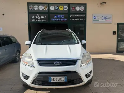 Usata Ford Kuga Titanium 163 CV (119 kW) 2011 Bianco SUV