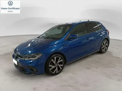 Usata VW Polo R-line 110 CV (80 kW) 2023 Blu/azzurro Utilitaria