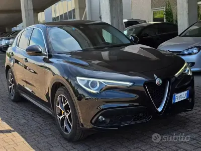 Usata Alfa Romeo Stelvio 190 CV (139 kW) 2019 Bianco SUV