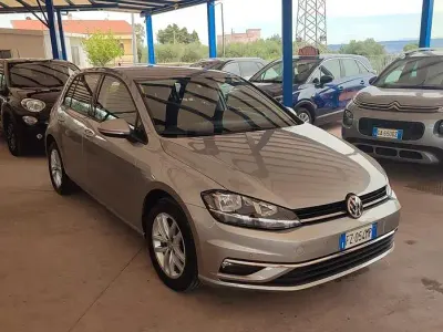 Usata VW Golf VII Business 115 CV (84 kW) 2019 Grigio Berlina