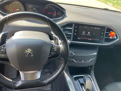 Usata Peugeot 308 Style 131 CV (96 kW) 2020 Berlina