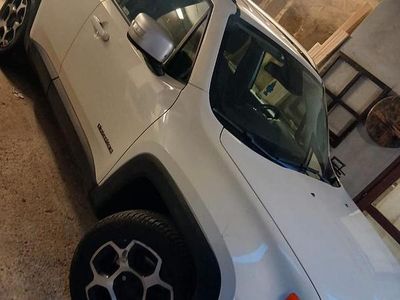 Usata Jeep Renegade 140 CV (102 kW) 2016 Bianco SUV