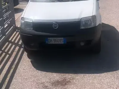 Usata Fiat Panda 4x4 75 CV (55 kW) 2007 Bianco Utilitaria