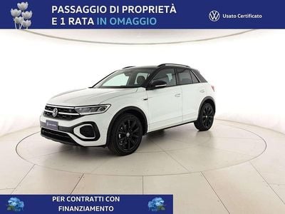 Usata VW T-Roc R-line 150 CV (110 kW) 2023 Pure white nero SUV