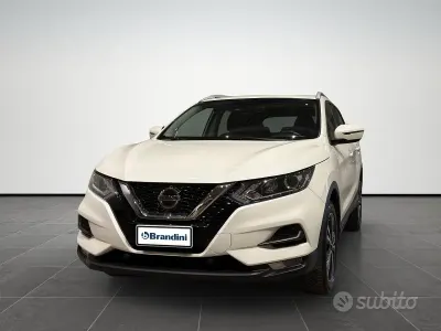 Usata Nissan Qashqai Acenta Premium 140 CV (102 kW) 2021 Bianco SUV