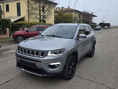 Usata Jeep Compass Limited 140 CV (102 kW) 2018 Grigio SUV