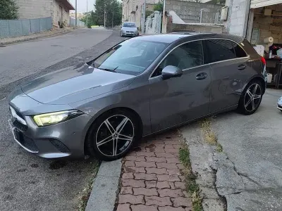 Usata Mercedes A200 150 CV (110 kW) 2021 Grigio Berlina