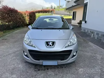 Occasion Peugeot 207 73 PK (53 kW) 2010 Grijs Sedan