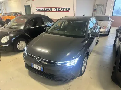 Usata VW Golf VII R-line 131 CV (96 kW) 2021 Grigio Utilitaria