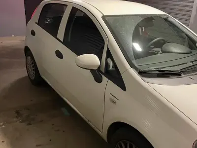 Usata Fiat Punto 95 CV (69 kW) 2017 Bianco Utilitaria