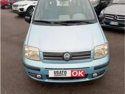 Usata Fiat Panda Dynamic 69 CV (50 kW) 2005 Bluazzurro Utilitaria