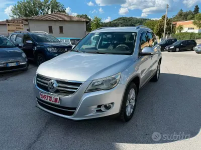 Usata VW Tiguan Track & Field 140 CV (102 kW) 2009 Grigio SUV