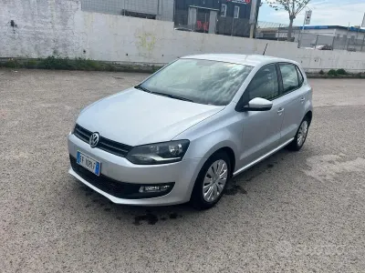 Usata VW Polo 75 CV (55 kW) 2011 Grigio Utilitaria