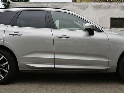 Usata Volvo XC60 Momentum 197 CV (144 kW) 2022 SUV