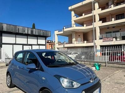 Usata Hyundai i10 69 CV (50 kW) 2017 Blu Utilitaria