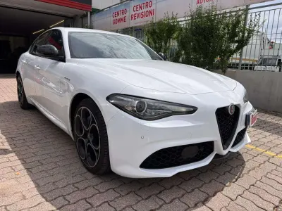 Usata Alfa Romeo Giulia Veloce 211 CV (155 kW) 2022 Bianco Berlina