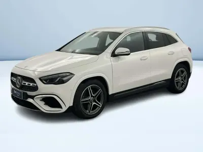 Usata Mercedes GLA200 Advanced Plus 150 CV (110 kW) 2023 Bianco SUV