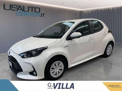 Bianco Usata 2022 Toyota Yaris Hybrid Business Edition Berlina | 17.900 € (Buon prezzo)