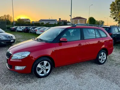 Gebraucht Skoda Fabia GreenLine 75 PS (55 kW) 2014 Rot Kombi