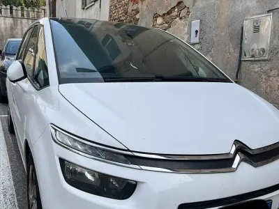 Usata Citroën Grand C4 Picasso 120 CV (88 kW) 2016 Bianco Monovolume