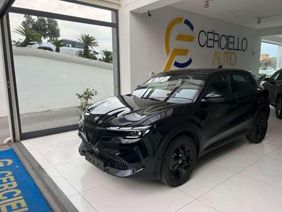 Nuova Alfa Romeo Junior Edizione Speciale 136 CV (100 kW) 2025 Nero SUV
