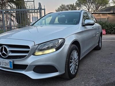 Usata Mercedes C200 Exclusive 135 CV (99 kW) 2016 Argento Station wagon