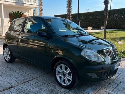 Usata Lancia Ypsilon 70 CV (51 kW) 2004 Utilitaria