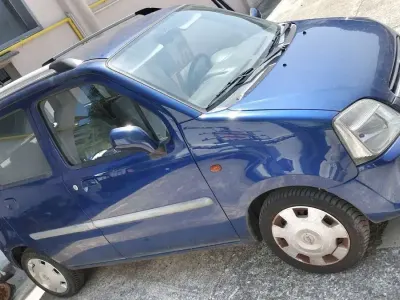 Usata Opel Agila Enjoy 80 CV (58 kW) 2007 Blu/azzurro Berlina