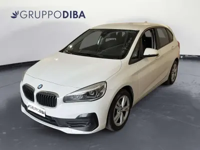 Usata BMW 216 Active Tourer Comfort Edition 116 CV (85 kW) 2019 Bianco Monovolume