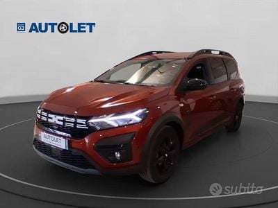 Usata Dacia Jogger Extreme 101 CV (74 kW) 2023 Arancione Monovolume