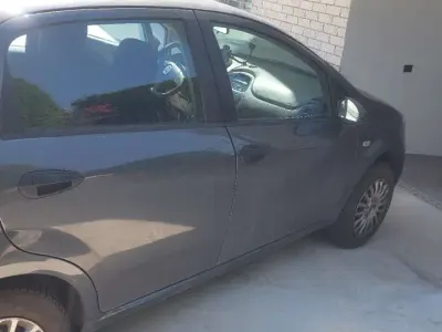 Usata Fiat Punto Easy 69 CV (50 kW) 2013 Utilitaria