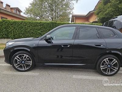 Begagnad BMW iX1