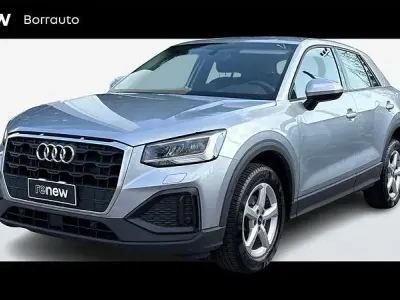 Usata Audi Q2 Business 116 CV (85 kW) 2021 Argento SUV