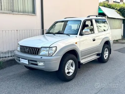 Usata Toyota Land Cruiser 125 CV (91 kW) 2000 Bianco SUV