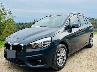 Usata BMW 218 Comfort Edition 2016 Blu Station wagon
