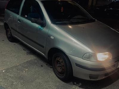 Usata Fiat Punto 60 CV (44 kW) 1998 Berlina
