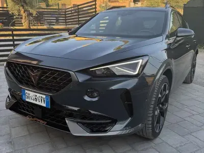 Usata Cupra Formentor 150 CV (110 kW) 2022 Blu/azzurro SUV