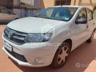 Usata Dacia Sandero Ambiance 75 CV (55 kW) 2014 Bianco Utilitaria