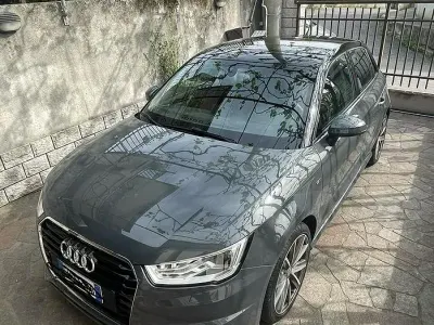 Usata Audi A1 Admired 95 CV (69 kW) 2018 Grigio Berlina