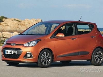 Usata Hyundai i10 67 CV (49 kW) 2014 Bianco Utilitaria