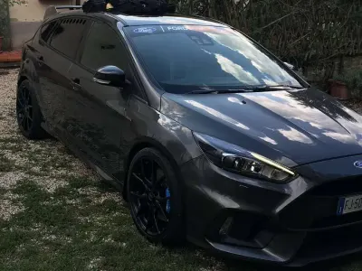 Usata Ford Focus RS 351 CV (258 kW) 2017 Grigio Berlina