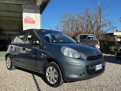 Usata Nissan Micra Tekna 80 CV (58 kW) 2013 Blu Utilitaria