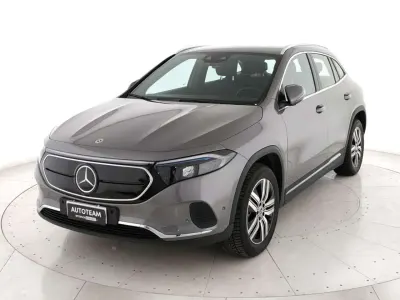 Käytetty Mercedes EQA350 Premium 139 kW (189 HP) 2023 Harmaa Katumaasturi