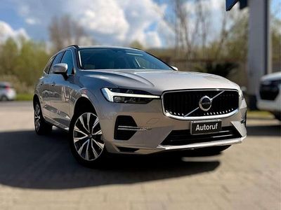 Usata Volvo XC60 Momentum 197 CV (144 kW) 2021 Argento SUV