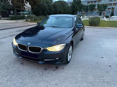 Usata BMW 316 2012 Blu Berlina